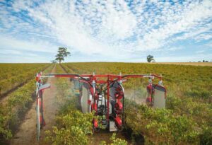 Croplands 2 row vine sprayer in a vineyard spraying